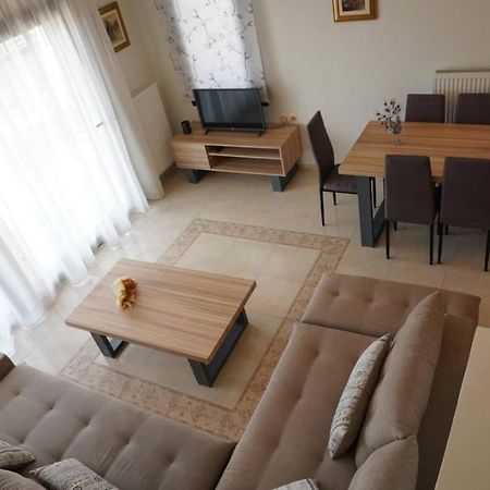 Venetia Luxury Villa Nea Iraklitsa Exterior photo